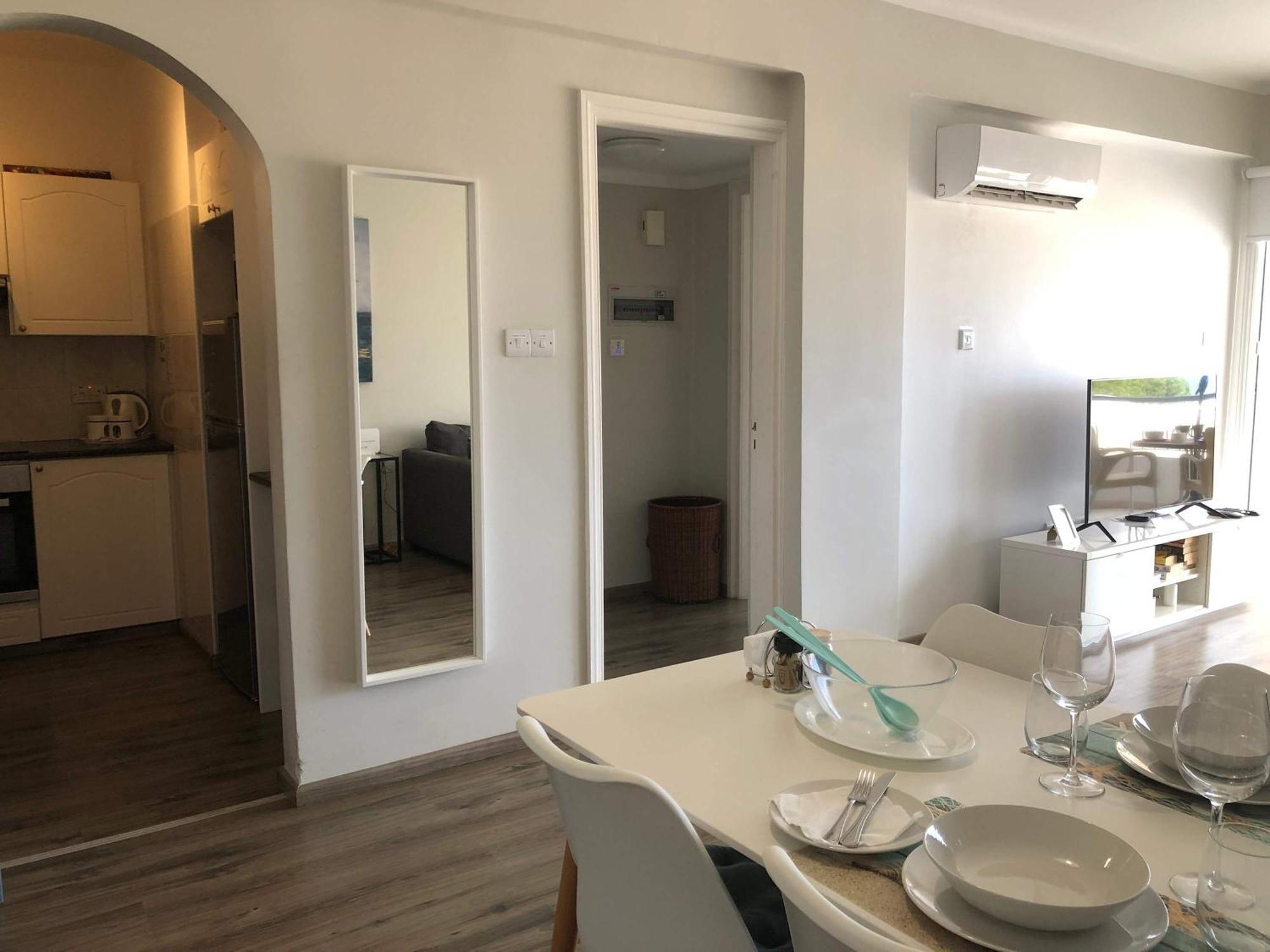 Kings Palace - Modern And Stylish 1 Bedroom Apartment Paphos Exterior foto