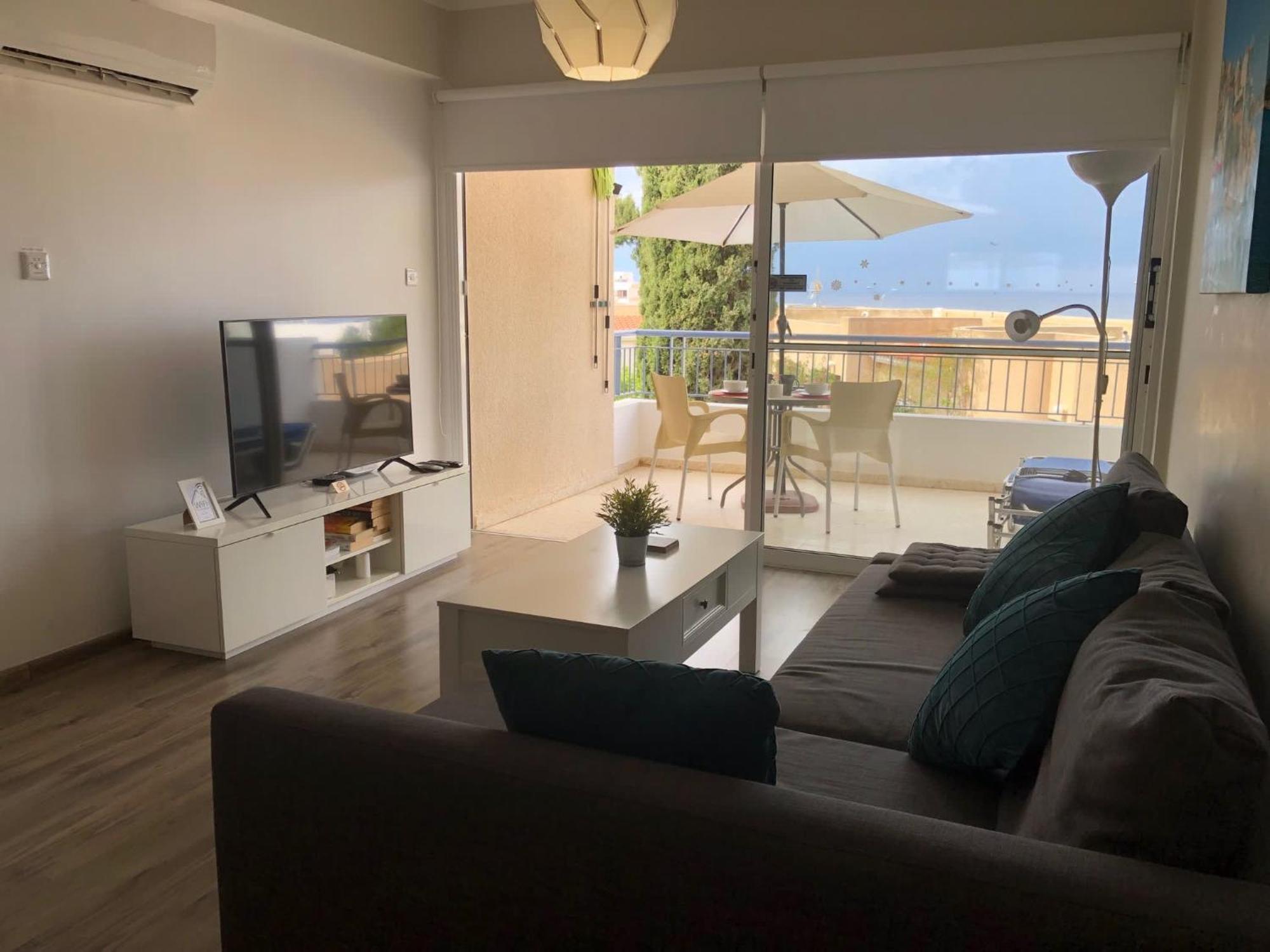 Kings Palace - Modern And Stylish 1 Bedroom Apartment Paphos Exterior foto