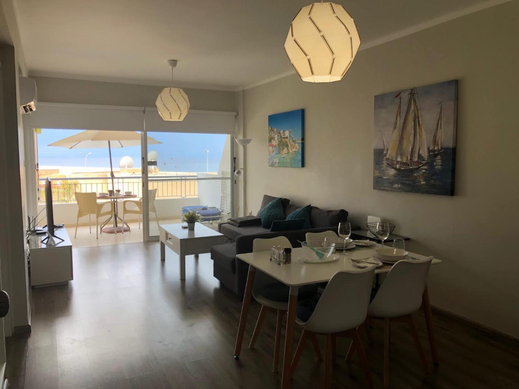 Kings Palace - Modern And Stylish 1 Bedroom Apartment Paphos Exterior foto
